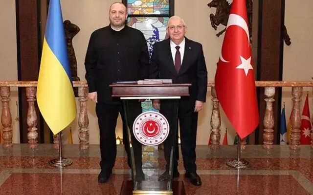 Güler, Ukraynalı mevkidaşı Umerov ile görüştü Güler, Ukraynalı mevkidaşı Umerov ile görüştü