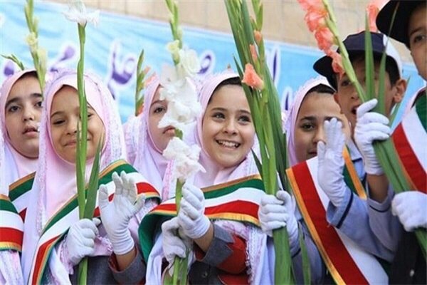 کانونهای فرهنگی تربیتی سنگر پیشگیری از آسیبهای اجتماعی هستند