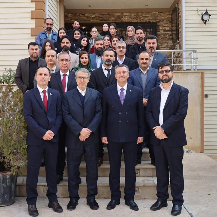 ڕێز لە خوێندکارانی زمان و ئەدەبی فارسیی زانکۆی سلێمانی گیرا