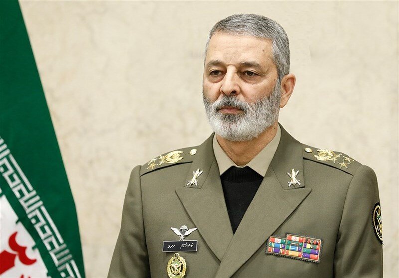 قائد الجيش الايراني: مستعدون لتنفيذ عمليات وعد صادق جديدة وعديدة قائد الجيش الايراني: مستعدون لتنفيذ عمليات وعد صادق جديدة وعديدة