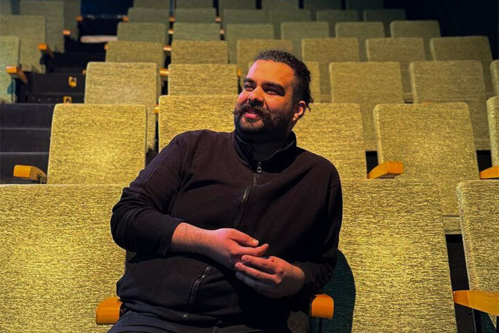 مرد شورچشم با «مجوز» به تئاتر میآید!