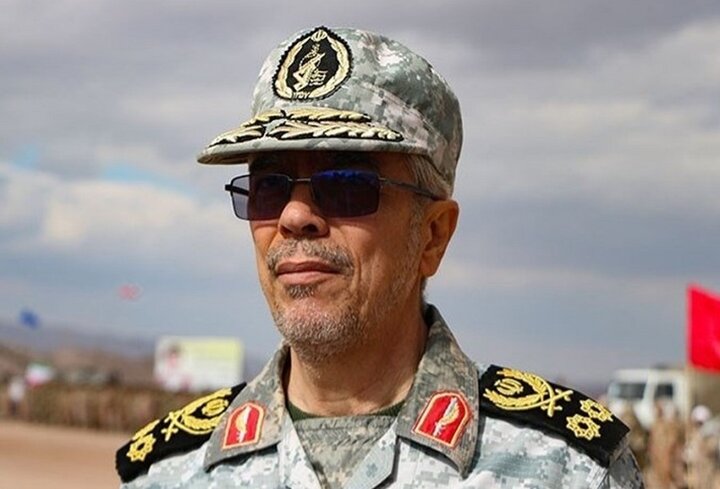 Tümgeneral Bakıri: İran’ın güvenliğini tehdit edenler, huzur bulmayacak Tümgeneral Bakıri: İran’ın güvenliğini tehdit edenler, huzur bulmayacak