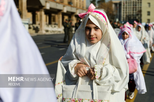 جشن تکلیف ۳۵۰۰ دختر شهر تهران