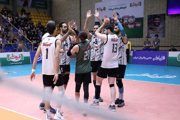 لیگ برتر والیبال؛ پیروزی طبیعت و ناامیدی پاس گرگان برای صعود به پلی آف لیگ برتر والیبال؛ پیروزی طبیعت و ناامیدی پاس گرگان برای صعود به پلی آف