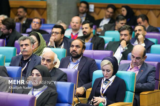 نخستین گردهمایی بین‌المللی ۱۰۰ تور اپراتور جهان در اصفهان