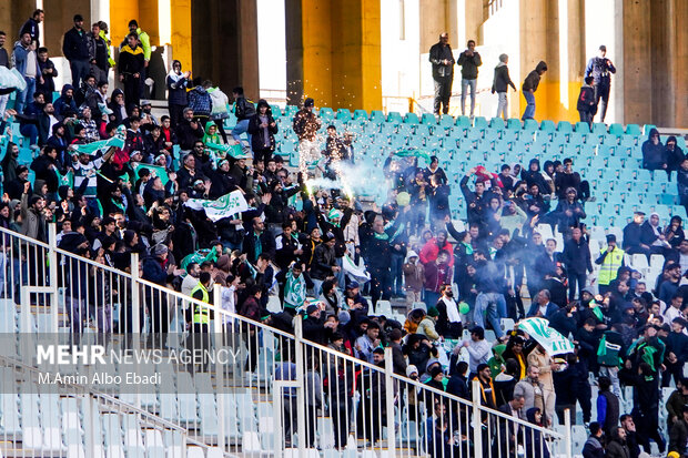 لیگ برتر فوتبال - سپاهان و ذوب آهن