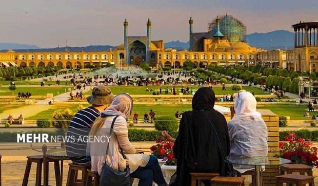 پایان گردشگری بدون برنامه؛ ضرورت سرمایهگذاری سبز در ایران پایان گردشگری بدون برنامه؛ ضرورت سرمایهگذاری سبز در ایران