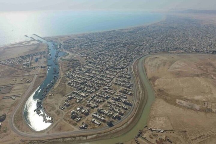 توسعه زیرساختهای بندری گناوه نویدبخش آینده روشن در زندگی ساحل نشینان