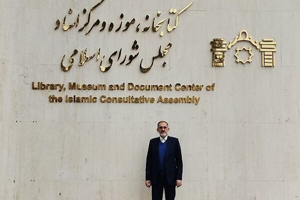 نقش زنان ایرانی دربار گورکانی در گسترش زبان فارسی؛ مدیر دولتی نابلد است