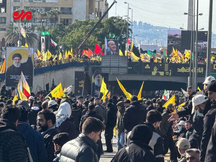 جنرل فدوی سمیت دیگر اہم ایرانی حکام تشییع جنازے میں شرکت کے لئے بیروت اسٹیڈیم پہنچ گئے