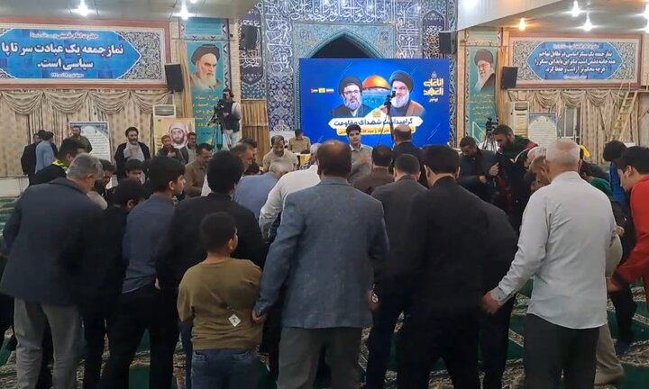 سینه زنی بوشهری به مناسب تشییع شهدای مقاومت سینه زنی بوشهری به مناسب تشییع شهدای مقاومت