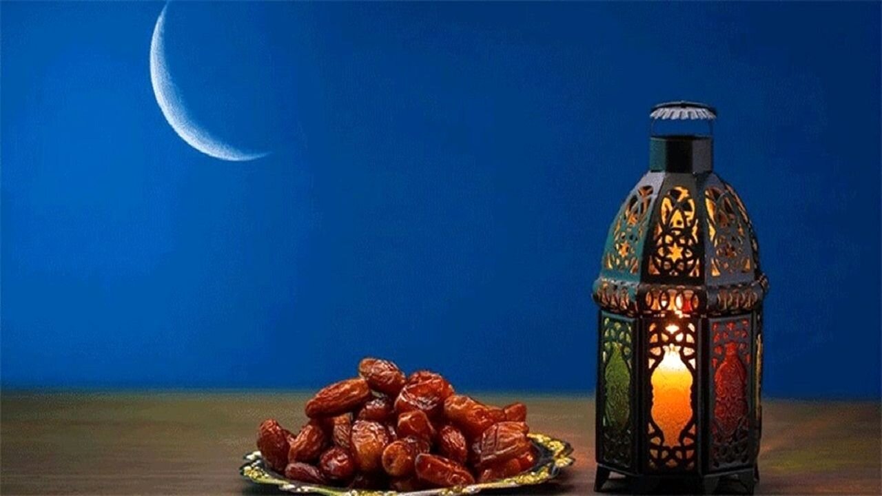 روزه،ماه،رمضان،خداوند،عنوان،خوردن،حضرت،اديان،انسان،روز،عبادت ...