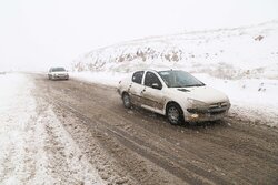 برف و کولاک در محور بجنورد به آشخانه