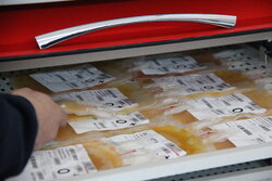 آزمایشگاه انعقاد انتقال خون عضو برنامه کنترل کیفی بین المللی