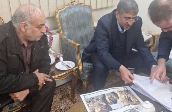 تصویب احداث کنارگذر غربی خرمآباد در نشست با معاون وزیر راه