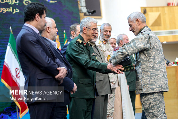 هفدهمین جشنواره جوان سرباز