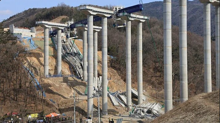 Bridge collapse kills 4, injures 6 others in South Korea - Mehr News Agency