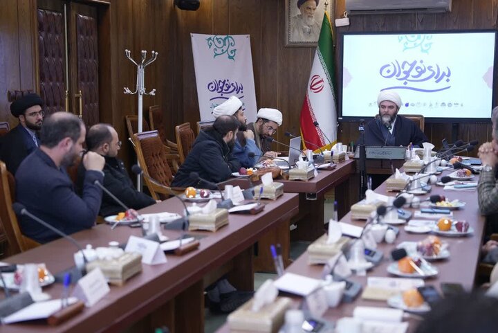 قمی: لازم است نسبت ماموریت ترویج اسلام ناب با عرصه نوجوانی مشخص باشد قمی: لازم است نسبت ماموریت ترویج اسلام ناب با عرصه نوجوانی مشخص باشد