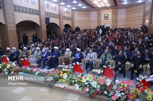 مراسم یادواره ۵۶۲ زن شهیده استان کردستان
