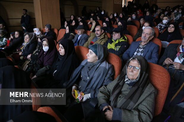 مراسم یادواره ۵۶۲ زن شهیده استان کردستان