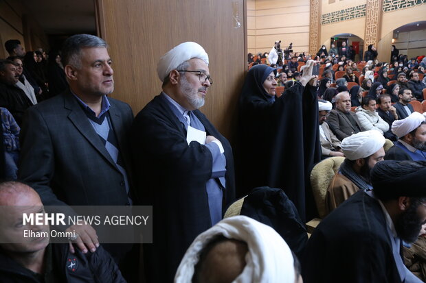 مراسم یادواره ۵۶۲ زن شهیده استان کردستان