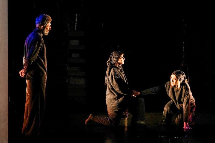 اعلام کاندیداهای مسابقه عکاسی نمایش «بونکر دوم- شکارچی و قطار»