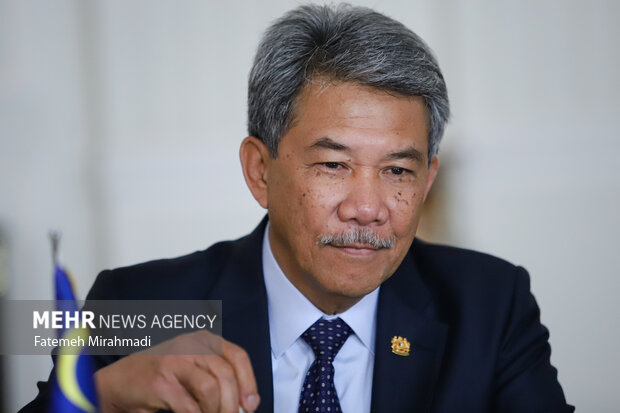 وزیر خارجه مالزی: غزه زیر باران بمب اسرائیل قرار دارد