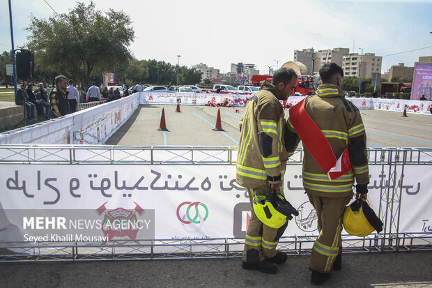 مسابقات آتش نشانی استان خوزستان