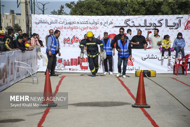 مسابقات آتش نشانی استان خوزستان