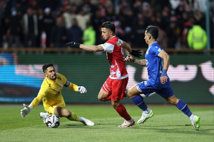 پرسپولیس برنده بازی بزرگ نیم فصل شد؛ شوک به استقلال نتیجه عکس داد