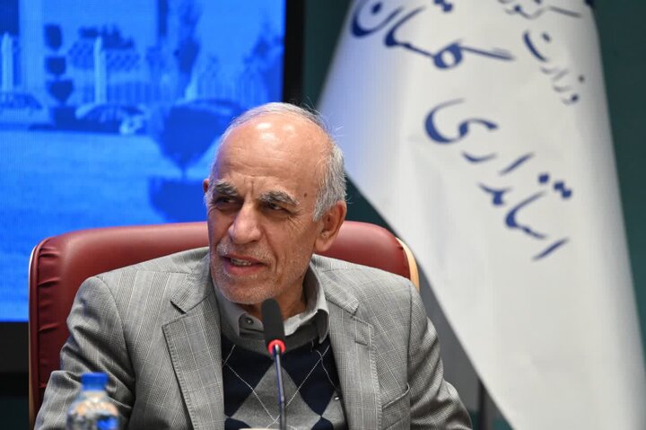 راهآهن اینچهبرون و توسعه آشوراده در اولویت برنامههای دولت