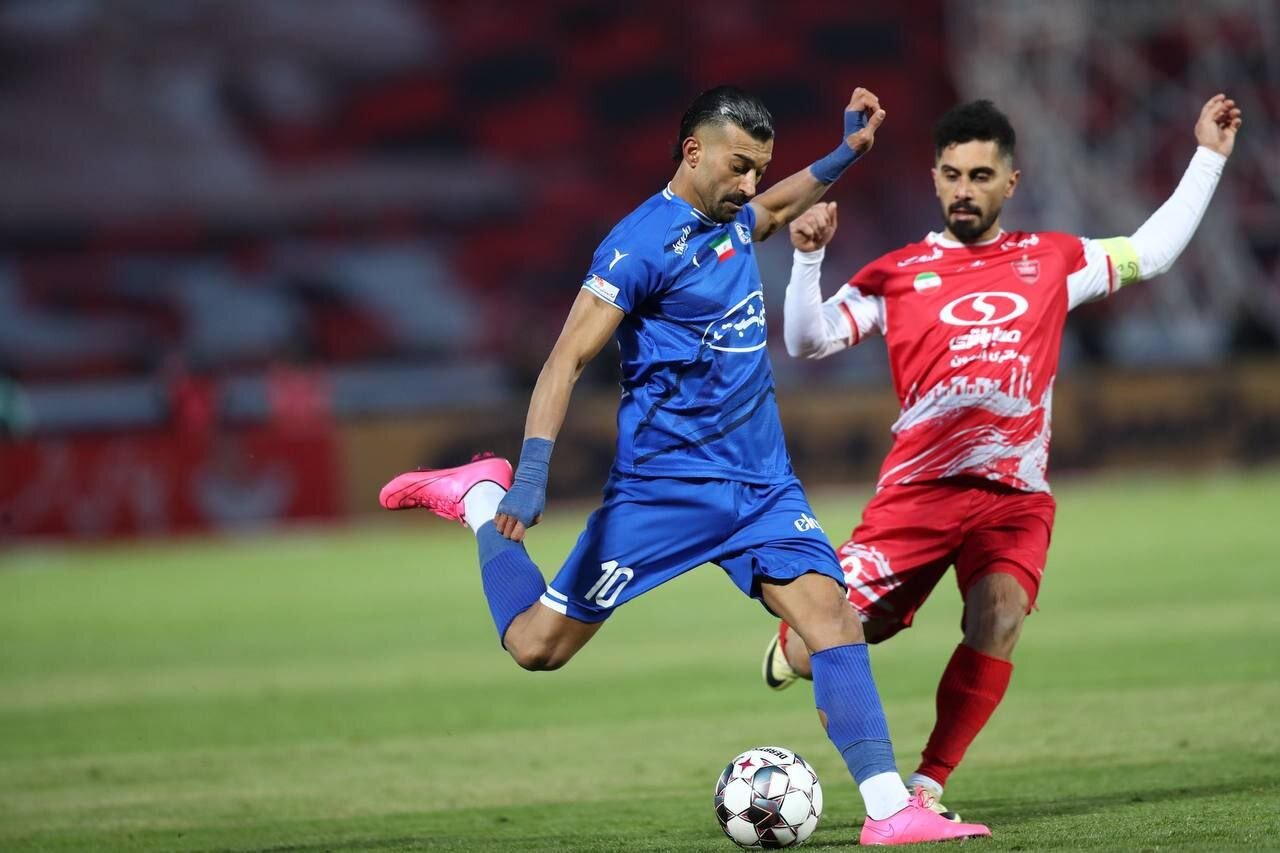 استقلال و پرسپولیس - دربی 105