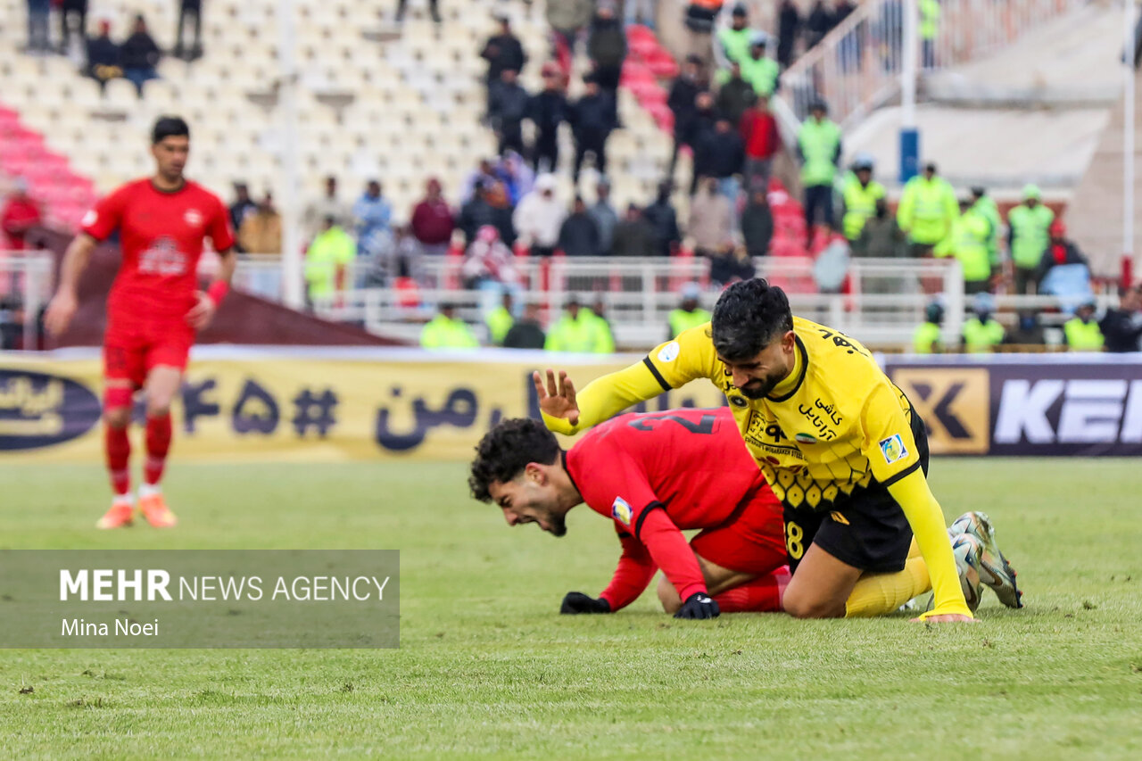 نگاهی به اتفاقات تلخ و شیرین لیگ برتر؛ پرسپولیس تلخی آسیا را جبران کرد