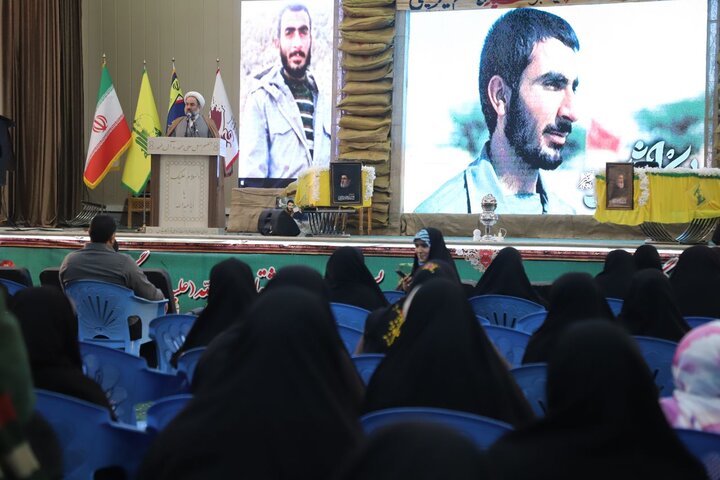 لزوم تربیت نسل جدید با فرهنگ شهید و شهادت برای حفظ ارزشهای انقلاب