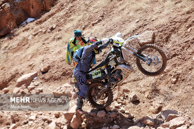 مسابقات موتورسواری اندرو قهرمانی کشور در تبریز