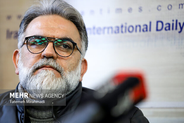 چرا آثار دفاع مقدس در اکران شکست میخورند؟؛ باید قهرمان بسازیم