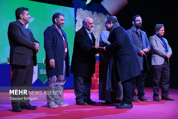 پنجمین کنگره شعر «مکتب گمنامی» در مشهد