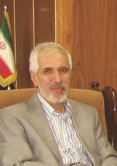 چه کسانی در کتابخانه مجلس قانونگذار ایران خدمت کردهاند؟