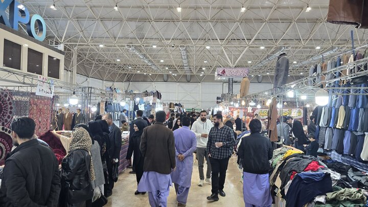 افتتاح نمایشگاه بهاره سوغات و هدایا در میناب