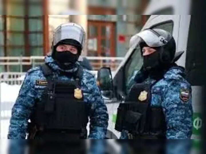 Russia foils terror plot in metro station: (+Video)