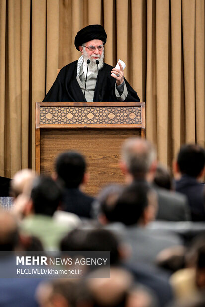 محفل انس با قرآن کریم در حضور رهبر معظم انقلاب