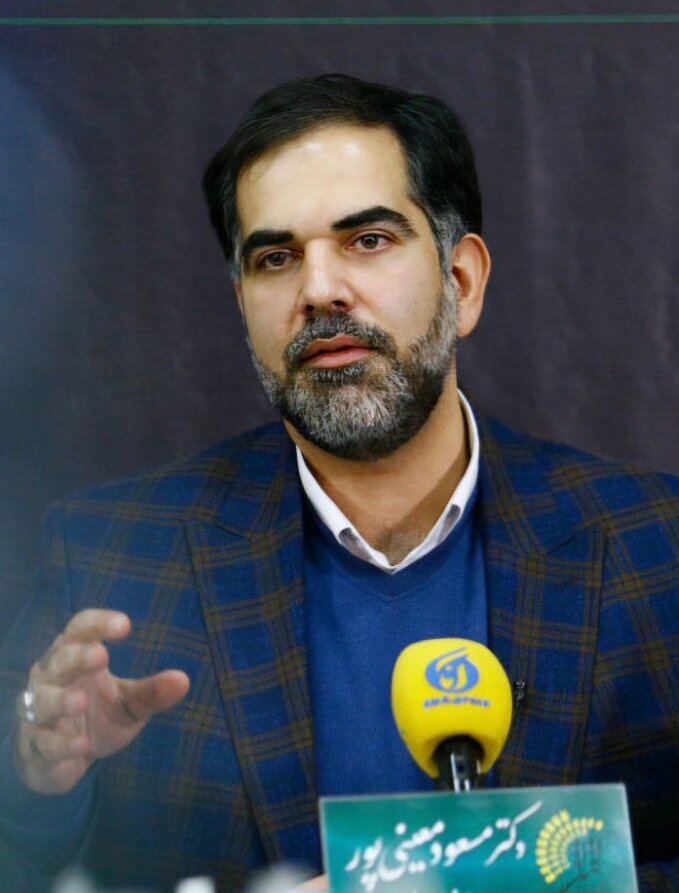 چه کسانی در کتابخانه مجلس قانونگذار ایران خدمت کرده‌اند؟