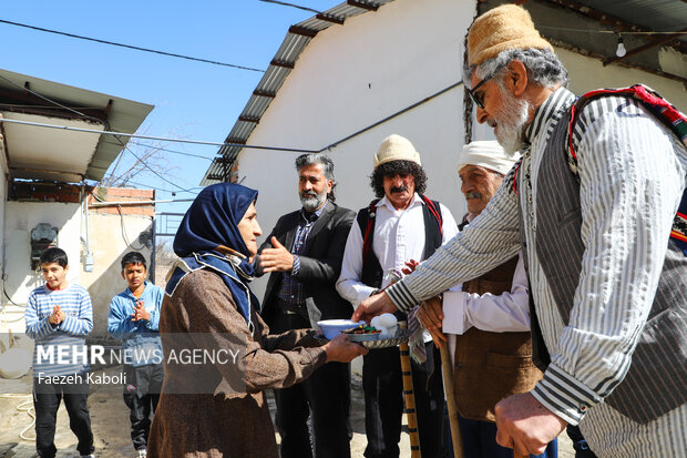 آئین نوروزخوانی در روستای تاریخی کفشگیری