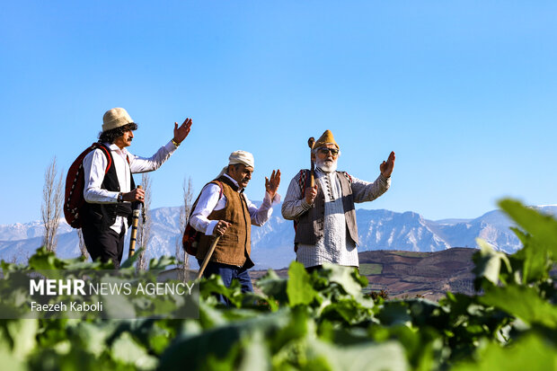 آئین نوروزخوانی در روستای تاریخی کفشگیری