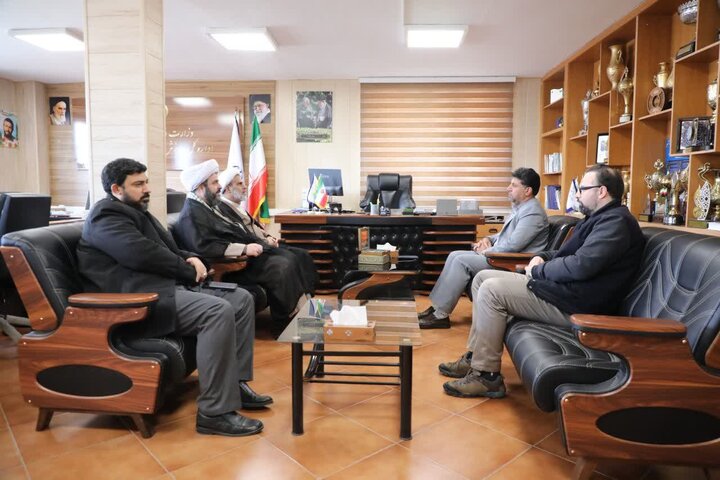 اجرای پویش «زندگی با آیهها» در محیطهای فرهنگی و اماکن ورزشی همدان