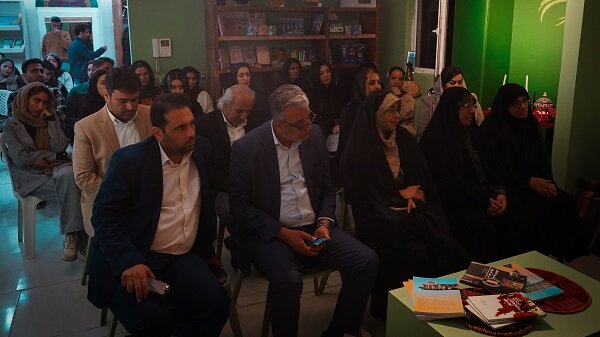 حلقههای کتاب خوانی بوشهر تجلیل شدند