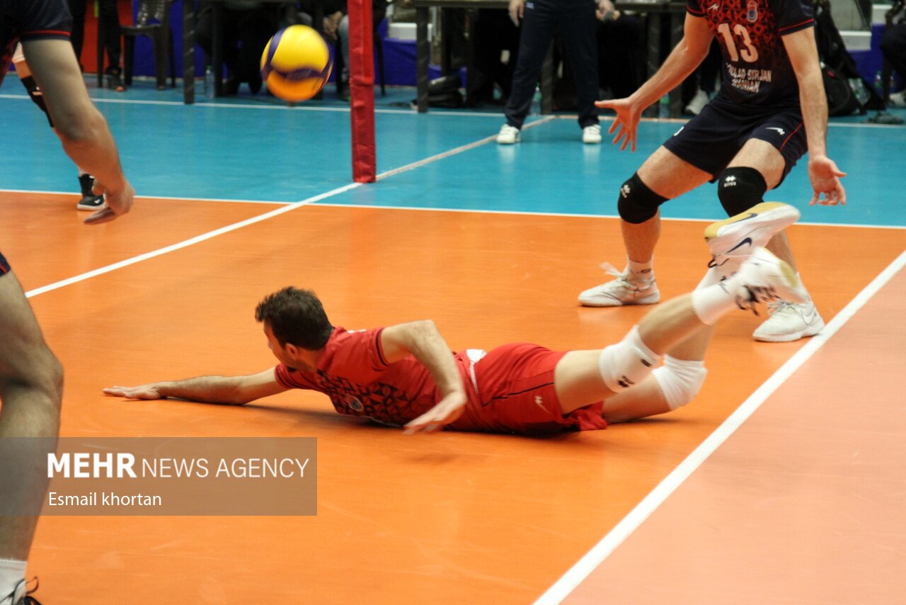 والیبال همدان در انتظار حامی؛ اسپانسرها کجا هستند