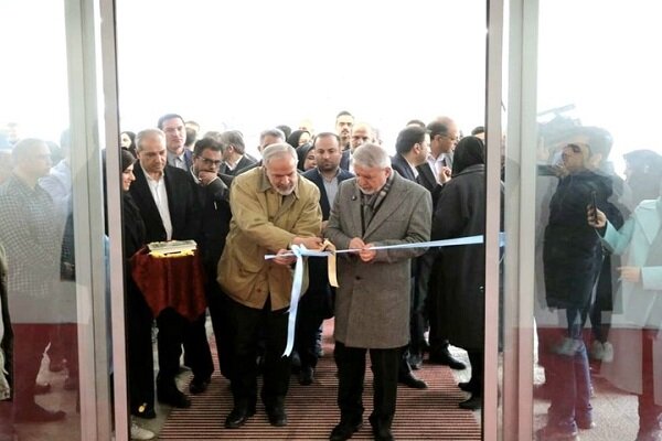 افتتاح نمایشگاه «ستایش رستن»  نمایشی از پیوند انسان و طبیعت افتتاح نمایشگاه «ستایش رستن»  نمایشی از پیوند انسان و طبیعت