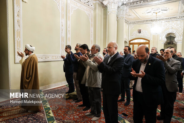 دیدار جمعی از خیّرین کشور با رئیس مجلس