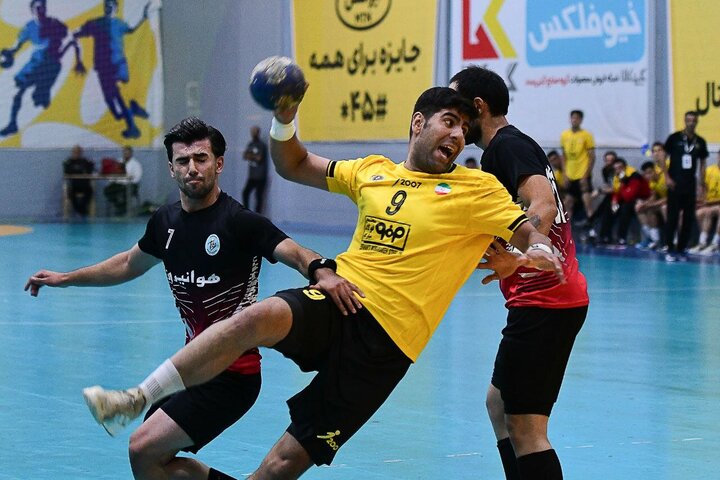 قهرمانی سپاهان نتیجه سختیها و تلاشهای تیمی است